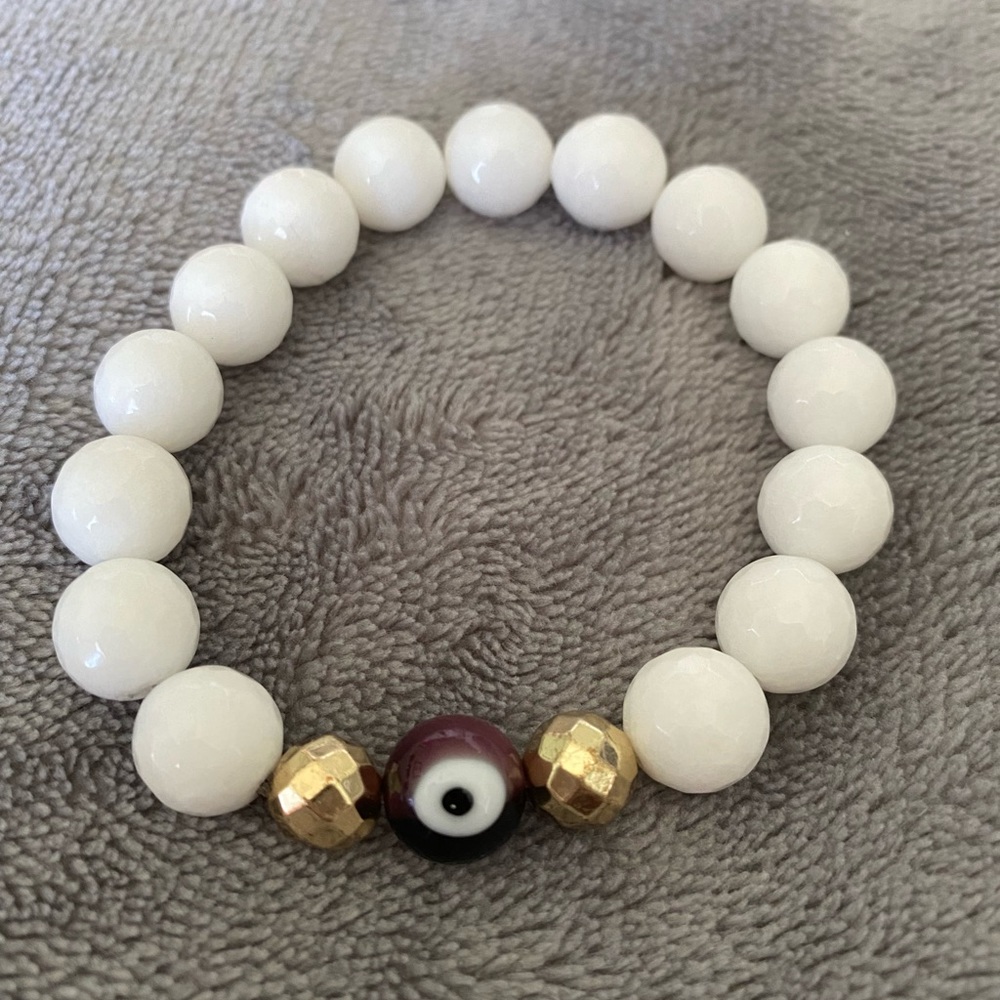 Women’s evil eye gemstone bracelet. One size